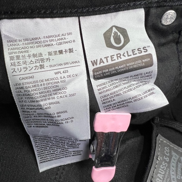 👖|•LEVI'S•| Jet Black 505 Straight Leg Jeans Size 33👖 - Picture 7 of 9